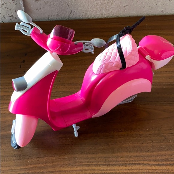 barbie moped